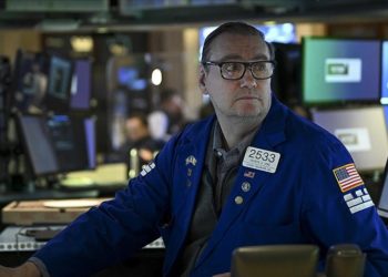 Tahvil piyasalarında satış baskısı durulmuyor