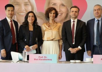 Kanserde erken teşhis için hazırlanan “Kontrol Sende Cevabı Gende” projesi tanıtıldı