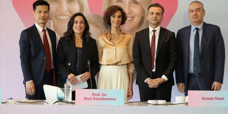 Kanserde erken teşhis için hazırlanan “Kontrol Sende Cevabı Gende” projesi tanıtıldı