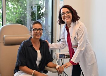 Kedi tırmığından kaynaklandığını zannettiği şişlik tümör çıktı