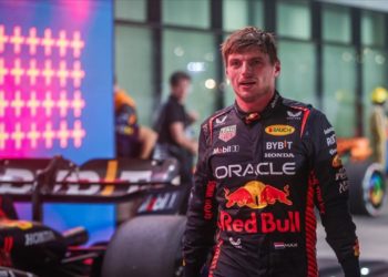 Sezon şampiyonu Verstappen, F1 Katar Grand Prix’sini kazandı