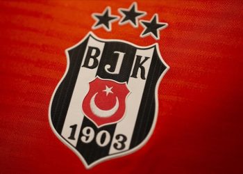 Beşiktaş Kulübü Yönetim Kurulu, olağanüstü seçimli genel kurul kararı aldı
