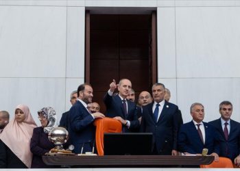 İnsanlık düşmanı olanlar ayan beyan 8 milyar insanın huzurunda tarihe karşı hesap vereceklerdir