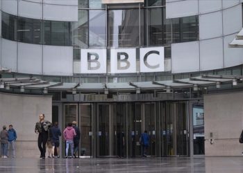 BBC, İngiltere’deki Filistin’e destek gösterileri konusunda kamuoyunu yanılttığını kabul etti
