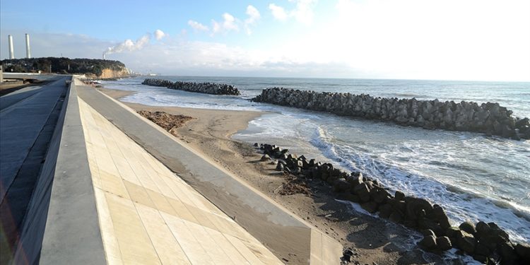 Uluslararası Atom Enerjisi Ajansı, Fukuşima’daki atık suyun okyanusa tahliyesini denetliyor