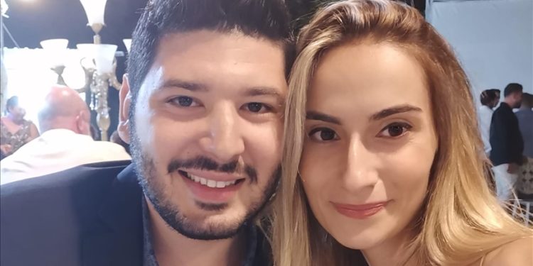 İzmir’de yeni doğum yapmış eşini yitiren baba, yaşadıklarını anlattı