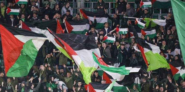 Celtic taraftarı, Atletico Madrid maçı sonrasında Filistin'e desteğini sürdürdü