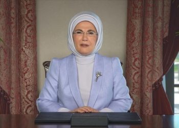 Emine Erdoğan’dan Hatay ve Adıyaman’da temeli atılan çocuk evlerine ilişkin paylaşım