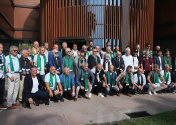 Kocaelispor, eski futbolcularıyla bir araya geldi