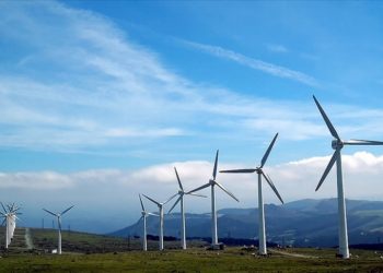 AB ülkeleri yenilenebilir enerji hedefini yüzde 42,5'e yükseltti