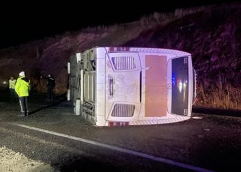 Kayseri'de otobüs devrilmesi sonucu 38 kişi yaralandı