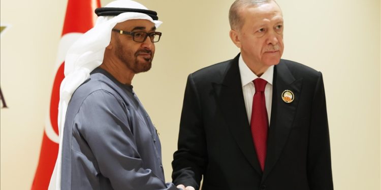 BAE Devlet Başkanı Al Nahyan, Ankara'daki terör saldırısının ardından Cumhurbaşkanı Erdoğan'ı telefonla aradı