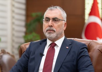 Çalışma ve Sosyal Güvenlik Bakanı Işıkhan'dan emeklilerle ilgili açıklama