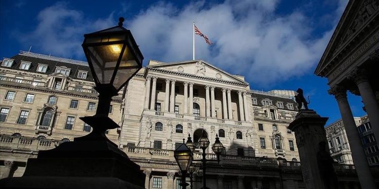 BoE Başkanı Bailey'den "para politikasında sıkılaşma devam edecek" açıklaması