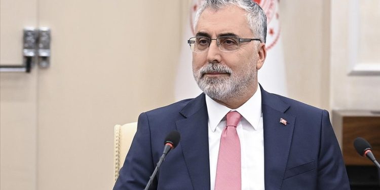 Bakan Işıkhan’dan emeklilere 5 bin lira ödenmesine ilişkin açıklama