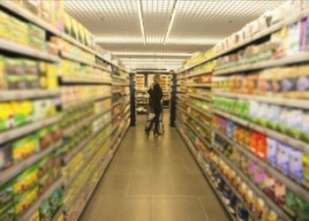 Tüketici güven endeksi ekimde aylık bazda yüzde 4,4 artarak 74,6 oldu