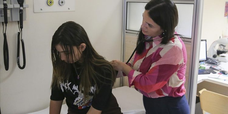 Kanseri atlatan çocuklar için ilk kez “uzun dönem izleme polikliniği” açıldı