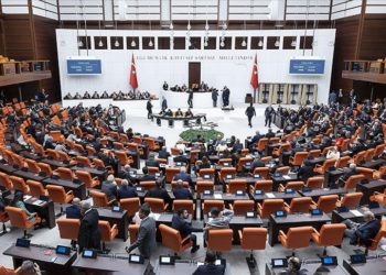 Irak ve Suriye tezkeresinin süresi 2 yıl daha uzatıldı