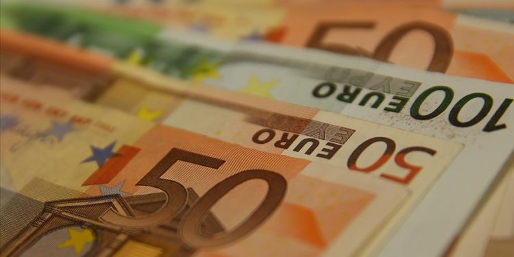 Avro Bölgesi’nde kamu borcunun GSYH’ye oranı yüzde 90,3 oldu