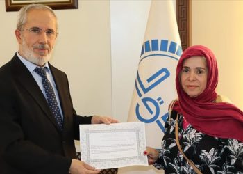 Brezilyalı kadın gezmek için geldiği Kilis’te Müslüman oldu