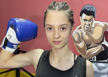 Muaythaide gençler dünya şampiyonu Ayşe Sena büyüklerde de zirveyi hedefliyor