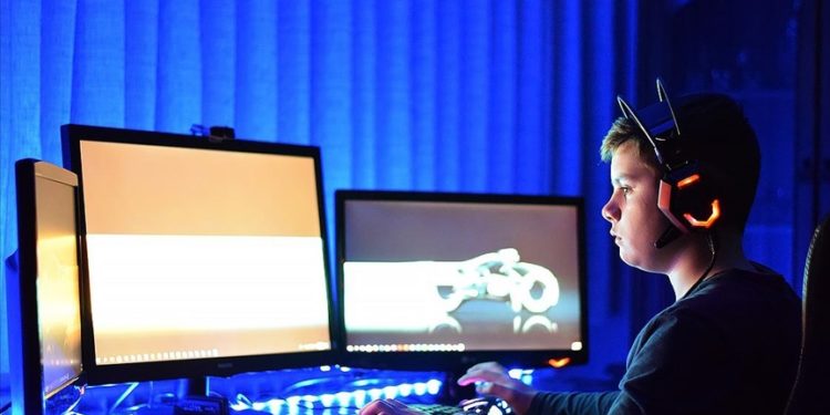 TÜİK, Çocuklarda Bilişim Teknolojileri Kullanım Araştırması bülteninin yayımını deprem nedeniyle erteledi