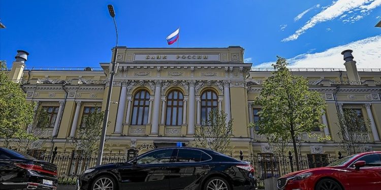 Rusya'nın uluslararası rezervleri eylülde 12,6 milyar dolar azaldı