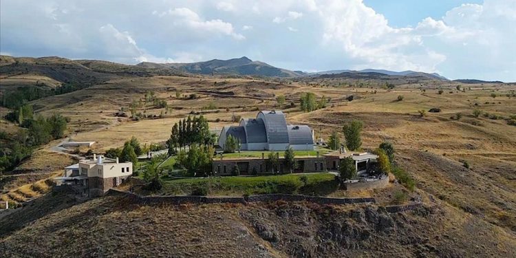 Baksı Kültür Sanat Vakfı kadın istihdamı ve eğitimi için kolları sıvadı