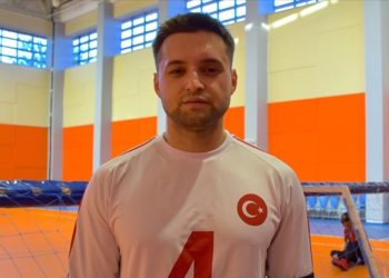 Paralimpik sporcu Bilal Tekin, golbolda önemli başarılara katkı sağlamak istiyor