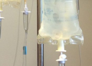 Kemoradyoterapi öncesi kemoterapi almak, rahim ağzı kanserinden kurtulma şansını artırıyor olabilir