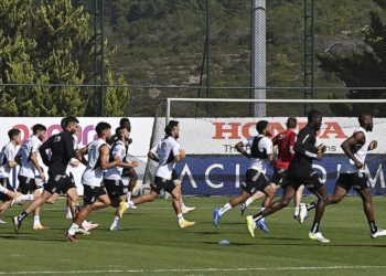 Beşiktaş, Galatasaray derbisine ‘sıkıntılı’ çıkacak