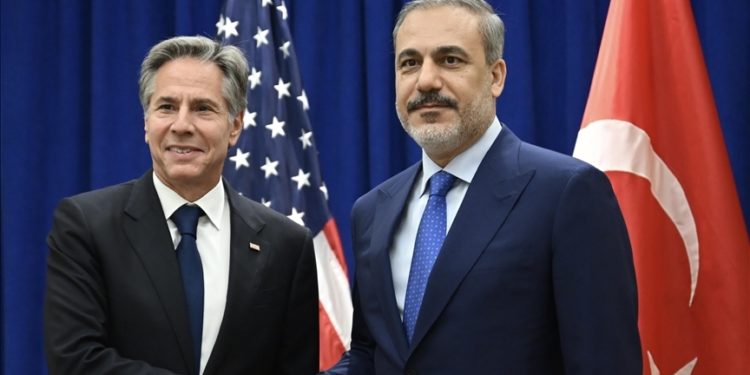 Bakan Fidan, ABD Dışişleri Bakanı Blinken ile telefonda görüştü