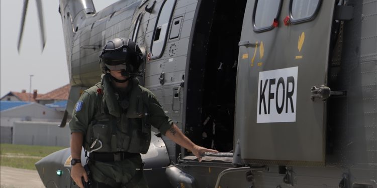 NATO, Kosova’ya ilave asker gönderdi