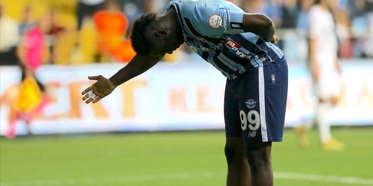Adana Demirsporlu Balotelli'den Filistin'e "one minute" paylaşımlı destek
