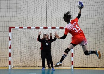 İşitme engelli milli hentbolcular uluslararası organizasyonlara iddialı hazırlanıyor