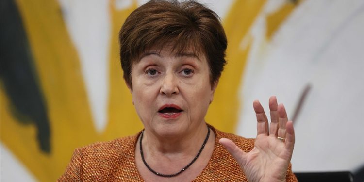 Finansal koşulların keskin şekilde daha da sıkılaştırılması piyasaları vurabilir