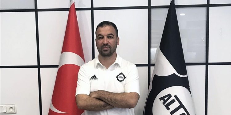 Ben onların en iyi performansını ortaya çıkartmak için buradayım