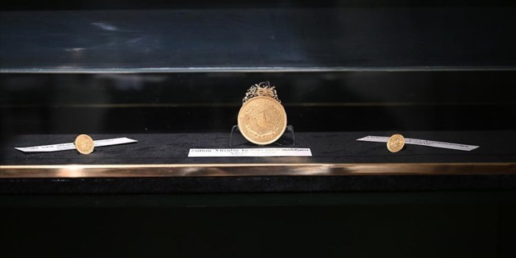 Cumhuriyet’in 100. yılında Merkez Bankası para sergisinin kapılarını Anadolu Ajansına açtı