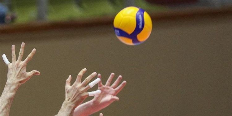 Voleybol AXA Sigorta Efeler Ligi'nde 3. hafta müsabakaları yarın oynanacak