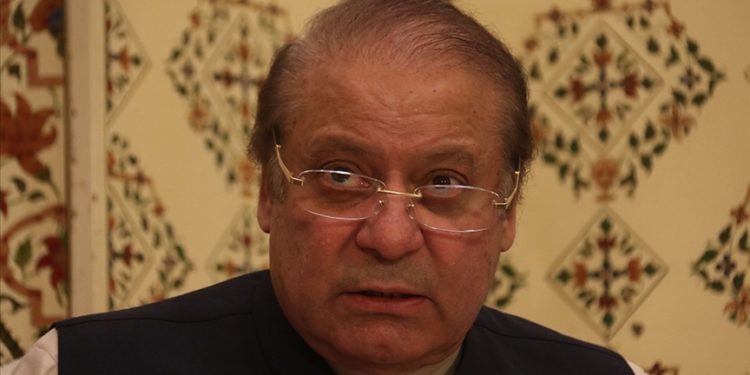 Pakistan’da eski Başbakan Şerif, yaklaşık 4 yıl sonra ülkeye döndü