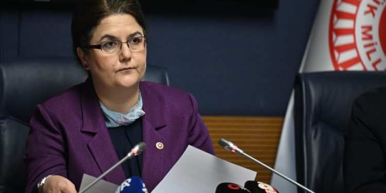 TBMM İnsan Haklarını İnceleme Komisyonu, Gazze’yi ziyaret için çalışma başlattı