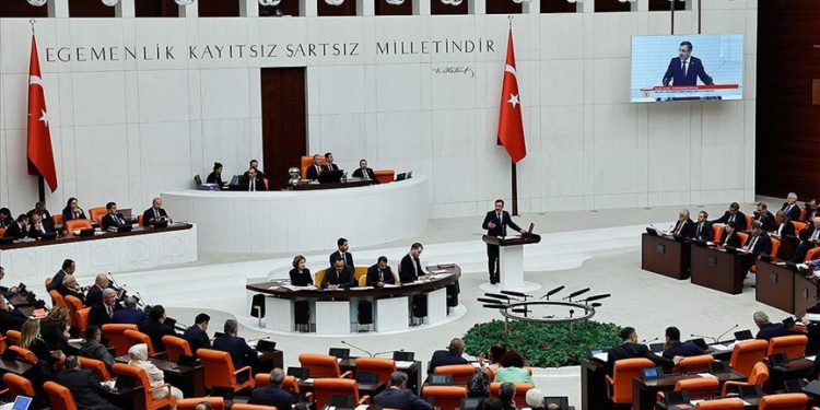 Hedefimiz enflasyonu orta vadede kalıcı şekilde tek haneli rakamlara düşürmek