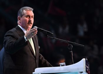 Mustafa Destici, Büyük Birlik Partisi Genel Başkanlığına yeniden seçildi