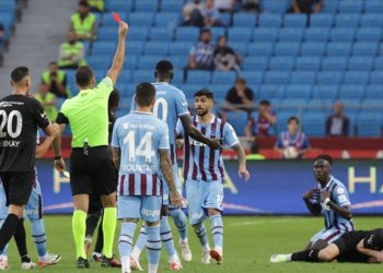 PFDK, Trabzonsporlu Mendy’ye verilen kırmızı kart ve cezai uygulamalarının kaldırılmasına ilişkin talebi reddetti