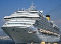 Rotasını İsrail'den İzmir'e çeviren yolcu gemisi "Costa Pacifica" limana yanaştı