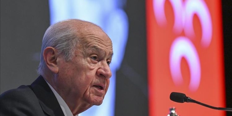 Bahçeli: Cumhurbaşkanımızın çok yönlü diplomatik faaliyetlerini destekliyoruz