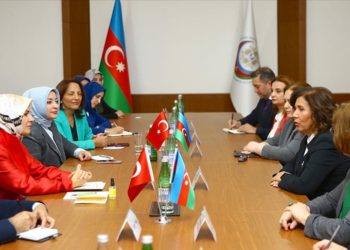 Aile ve Sosyal Hizmetler Bakanı Göktaş, Azerbaycan’da ikili görüşmeler yaptı