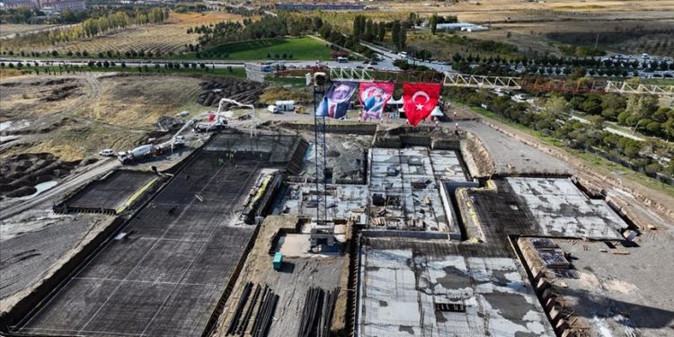 Van’da Diş Hekimliği Fakültesi ve Uygulama Hastanesi’nin temeli atıldı