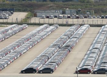 Türkiye 9 ayda 3,5 milyar dolarlık hafif ticari araç-kamyon ihraç etti