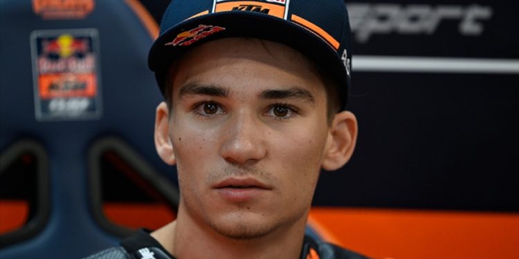 Deniz Öncü, Moto3'ün Avustralya ayağında birinci oldu